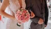 svatba pár wedding-5955351 1280